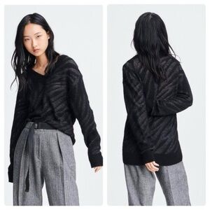Rag & Bone Germain Black Silver Metallic Zebra Stripe Alpaca V Neck Sweater M